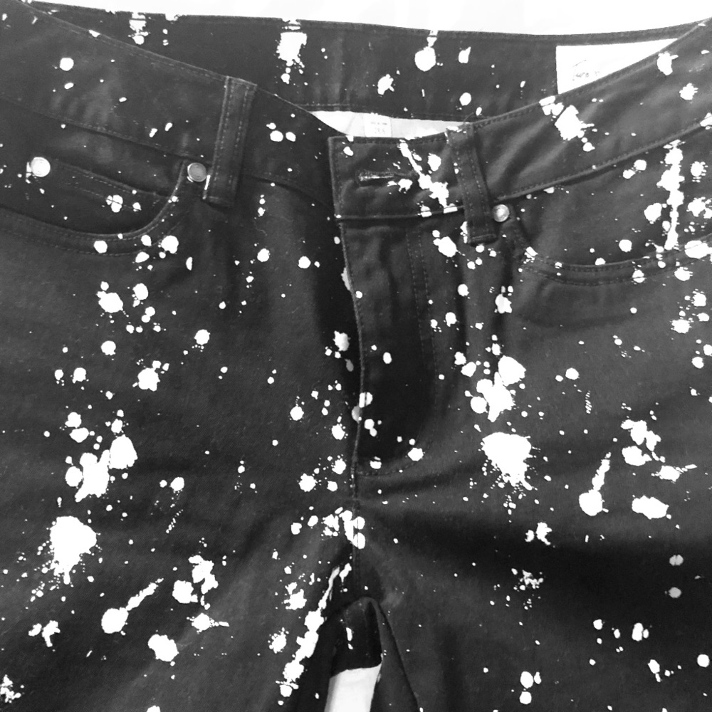 Vince Camuto black and white skinny leg jeans